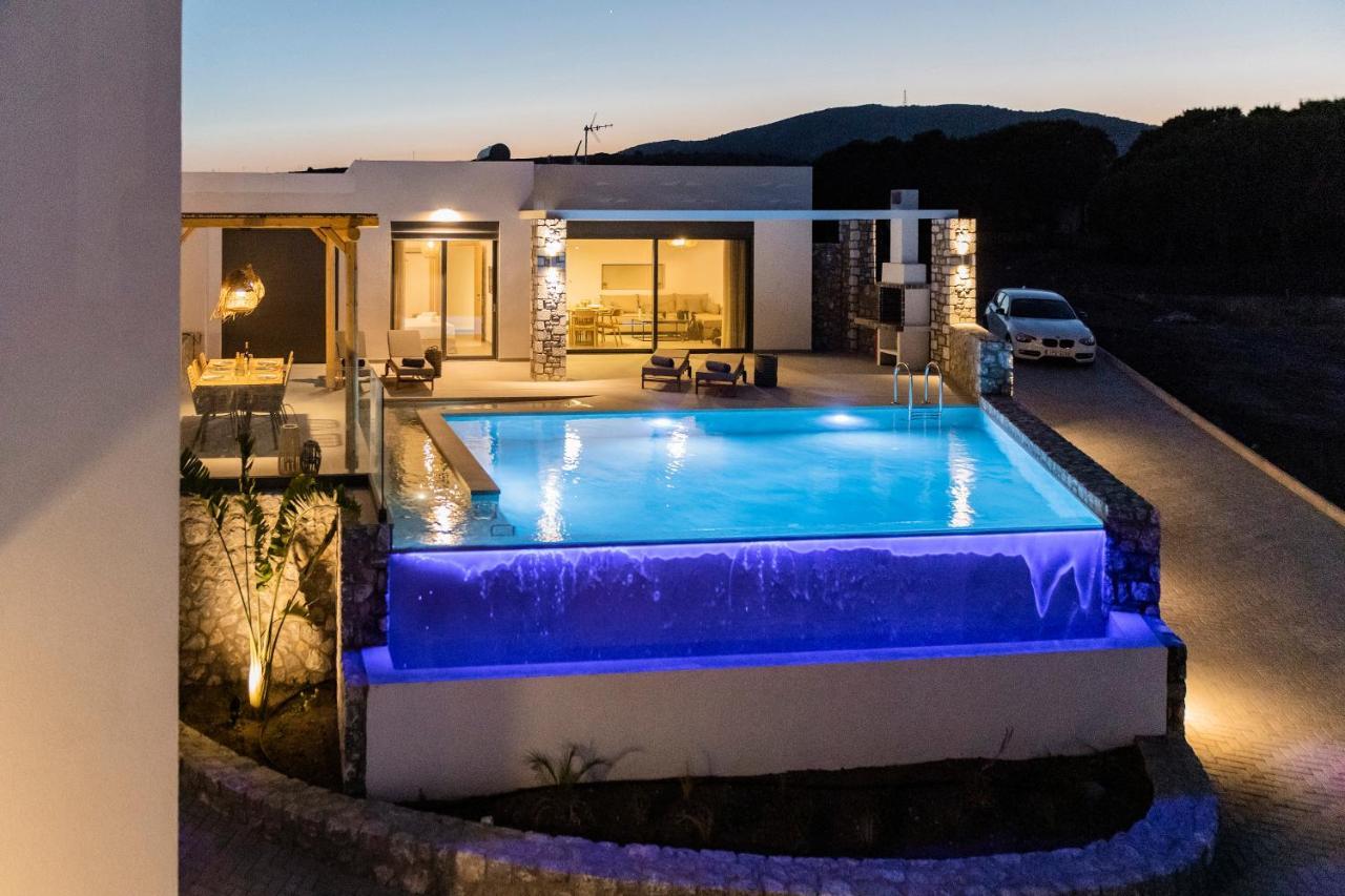 Grand Blue Villas Lachania Exteriér fotografie