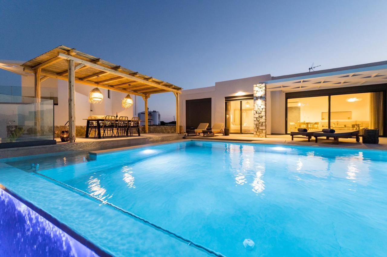 Grand Blue Villas Lachania Exteriér fotografie